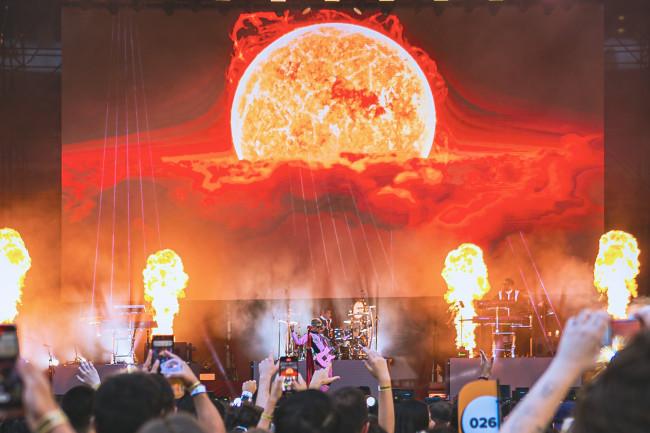 GP WEEK - Machine Gun Kelly